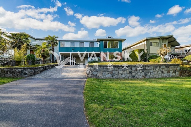 260303163827_Front Outside 1.jpg